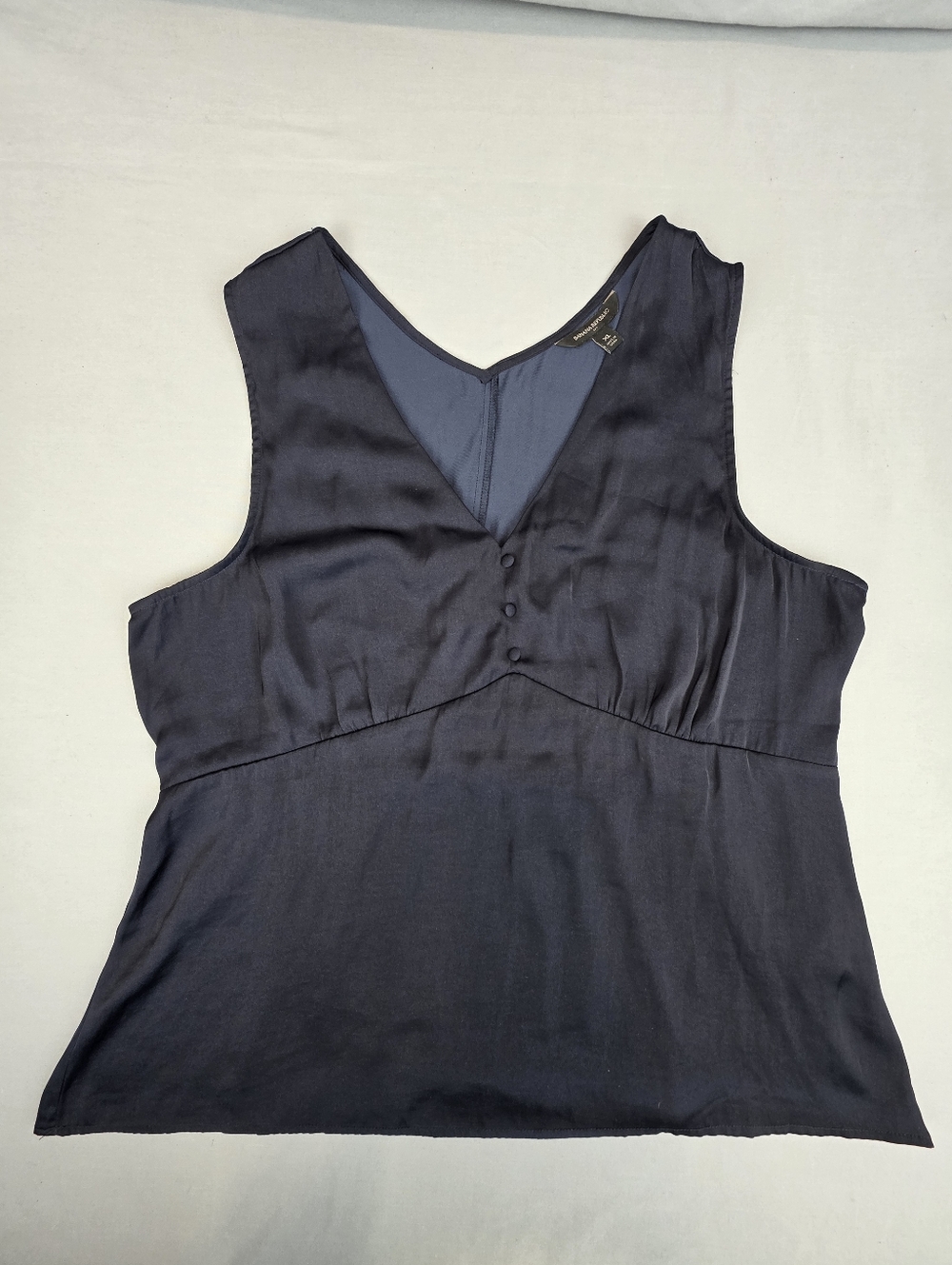 Banana Republic Silky Peplum Blouse XL Navy Sleeveless Business Casual Layering